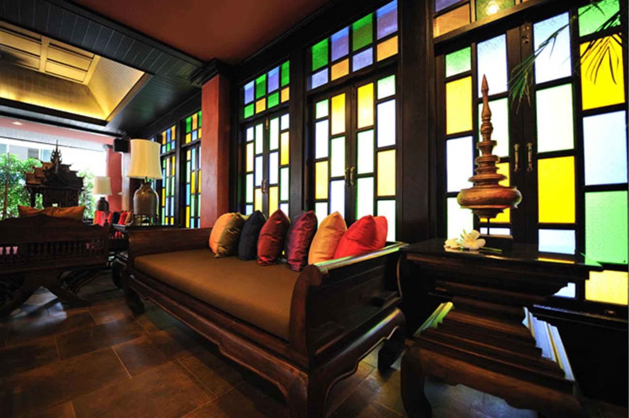 Siralanna Hotel Patong Exterior foto